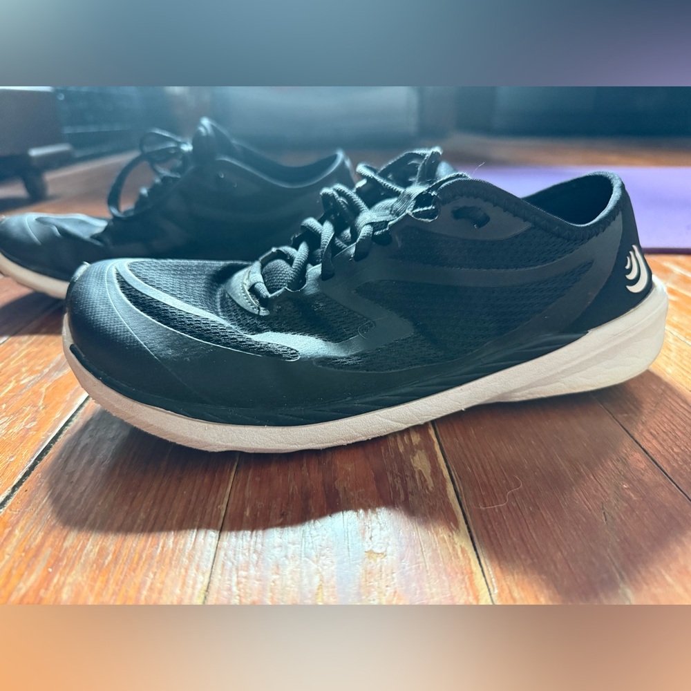 Topo Athletic ST-4 Road Shoes - Women's 8.5